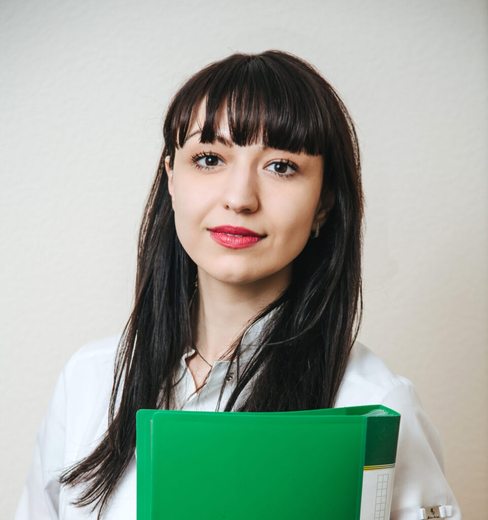 Конова Оксана Хасанбиевна - врач клиники Гиппократ